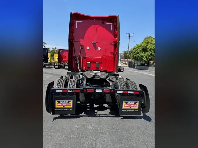 2023 Peterbilt 579