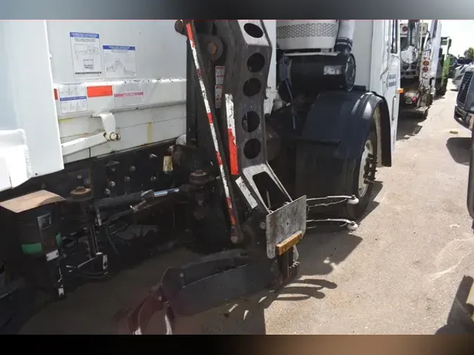 2015 MACK LEU613524fdf1863df7097fd7bbbd588d69b99