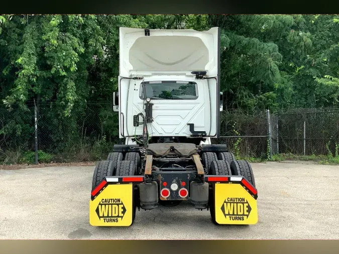 2020 INT LT625 6x4