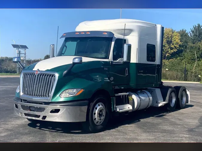 2022 INT LT625 6x4