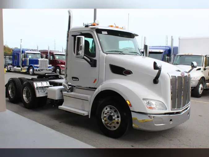 2020 Peterbilt 579