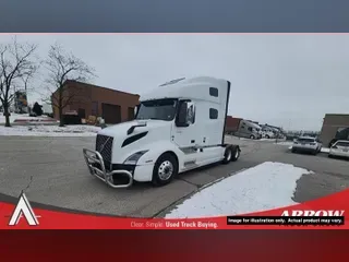 2022 VOLVO VNL760