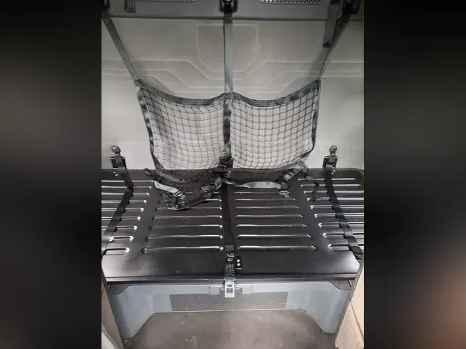 2018 FREIGHTLINER/MERCEDES CASCADIA 1255266c9844a7fe3758b790e8b07a3972a