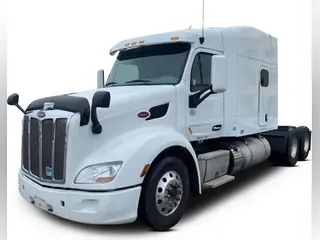 2022 Peterbilt 579
