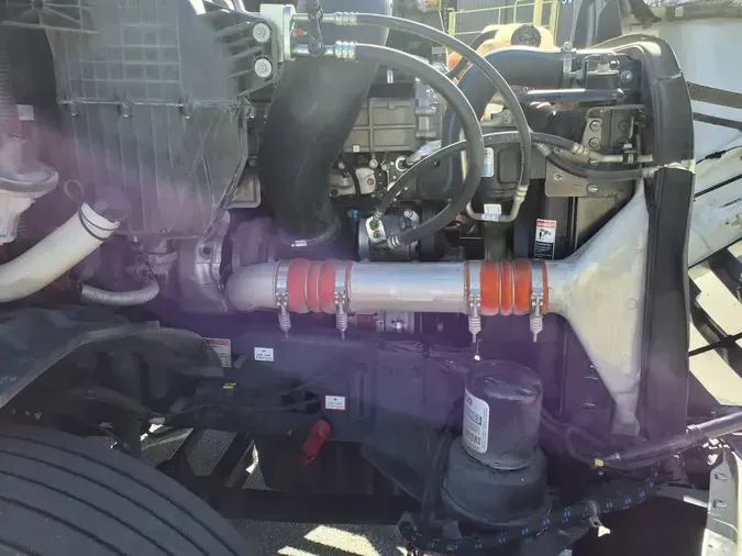 2022 FREIGHTLINER/MERCEDES CASCADIA PX11642ST