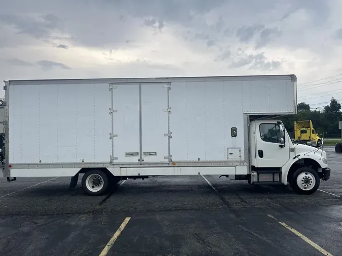 2020 Freightliner Business Class M2 106