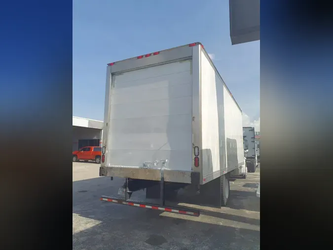2019 FREIGHTLINER M2 106