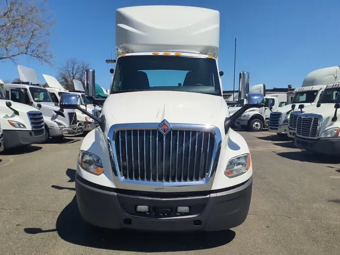 2018 NAVISTAR INTERNATIONAL LT625 DAYCAB T/A
