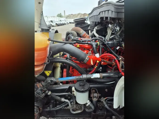 2017 NAVISTAR INTERNATIONAL 4300