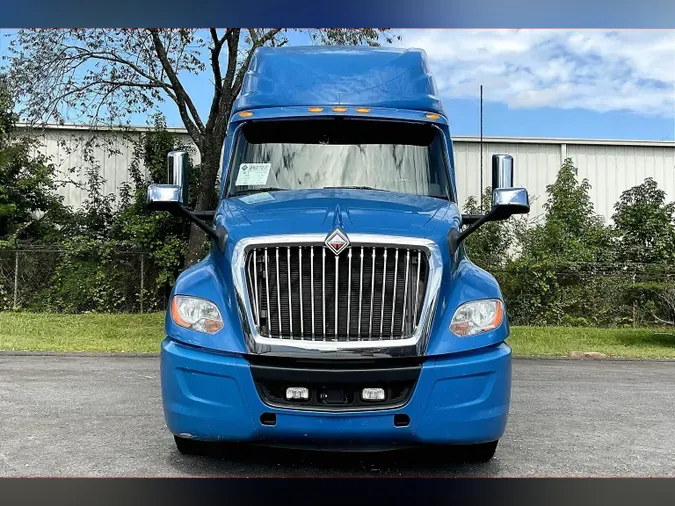 2019 INT LT625 6x4