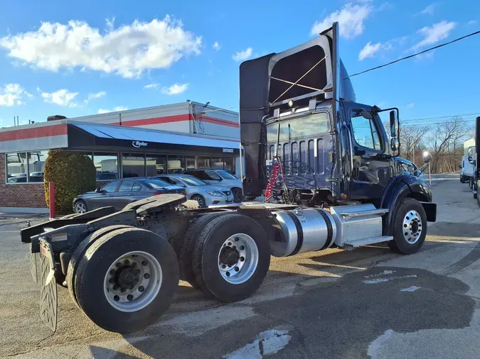 2020 FREIGHTLINER/MERCEDES M2 112