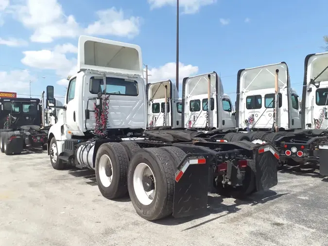 2019 NAVISTAR INTERNATIONAL LT625 DAYCAB T/A