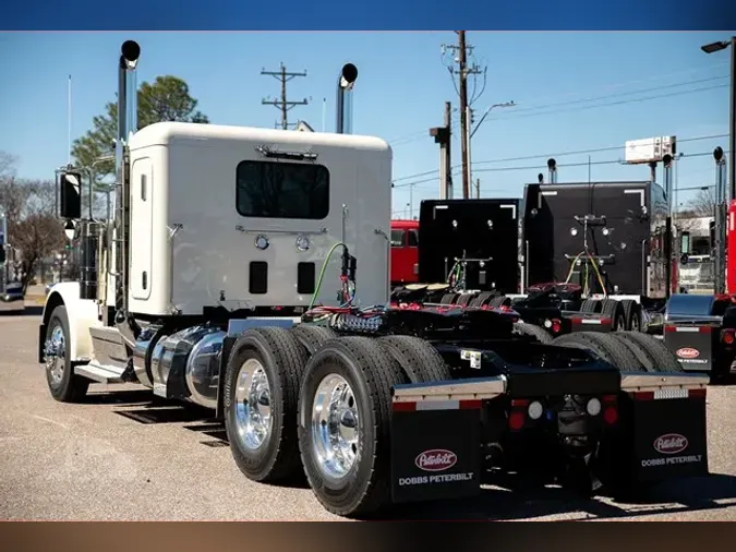 2026 PETERBILT 589