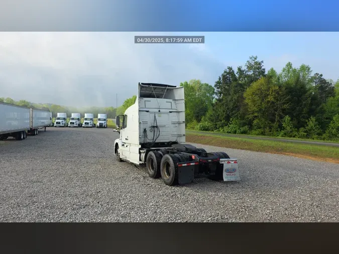 2018 Volvo VNL 740