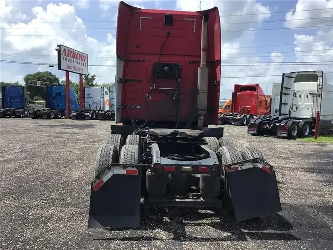 2007 VOLVO VNL670