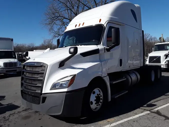 2018 FREIGHTLINER/MERCEDES CASCADIA527c940bb022a3ae212dadf4bf14dfdc