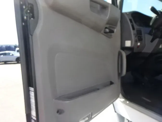 2020 Peterbilt 337