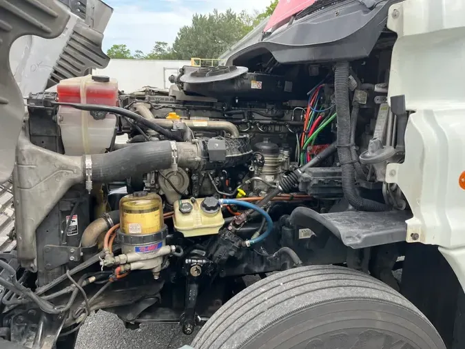 2019 FREIGHTLINER CASCADIA 125
