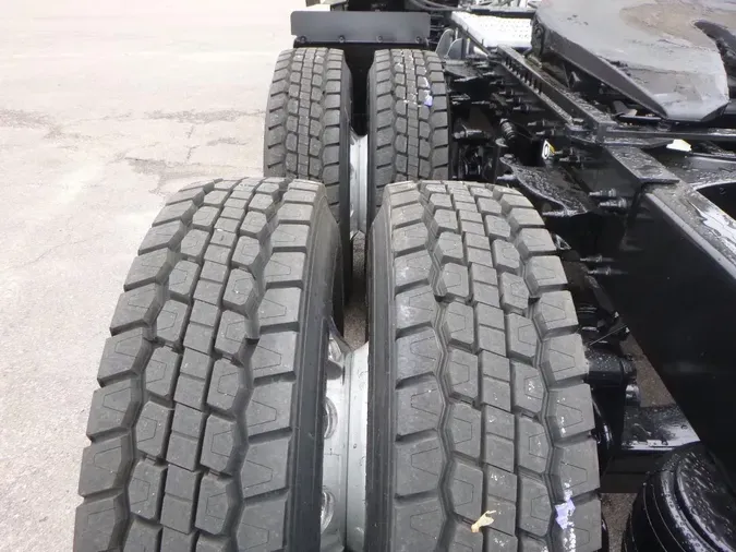 2022 Peterbilt 579