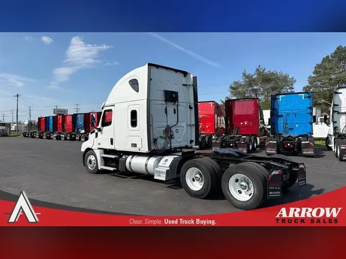 2019 FREIGHTLINER CA126