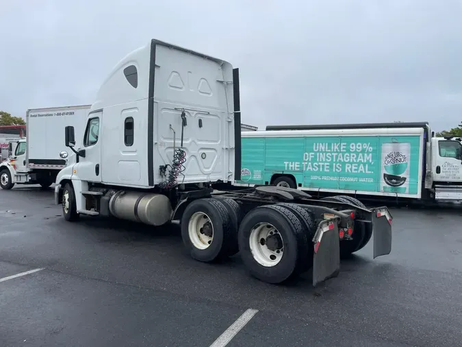 2019 FREIGHTLINER/MERCEDES CASCADIA 125