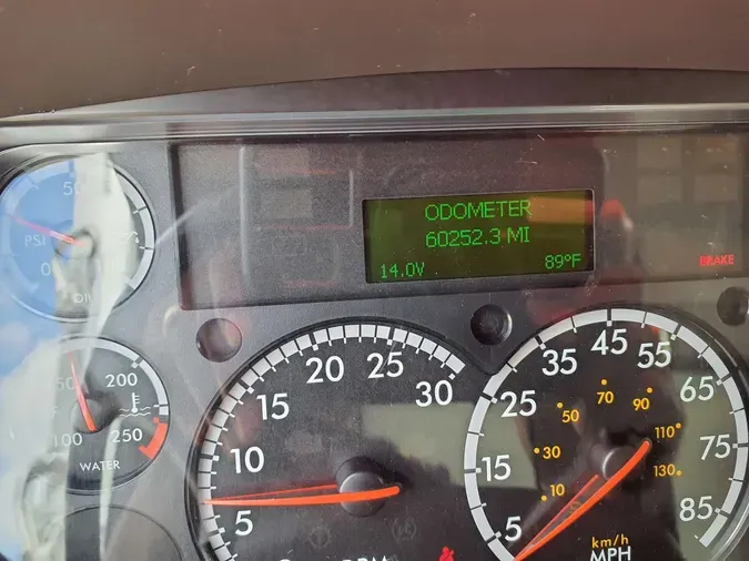 2020 FREIGHTLINER M2 106