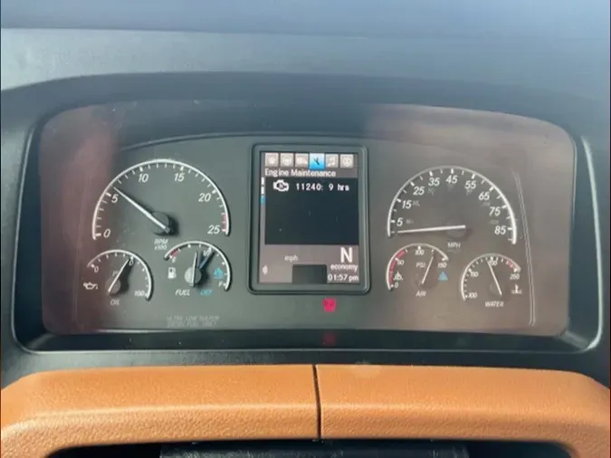 2024 Freightliner Cascadia 126