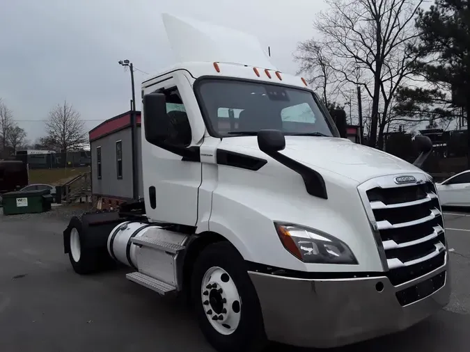 2020 FREIGHTLINER/MERCEDES NEW CASCADIA 11652983ffb91a0bc1b01cf258528223c52