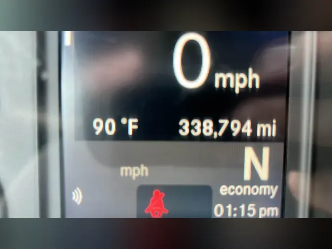 2021 Freightliner Cascadia 126