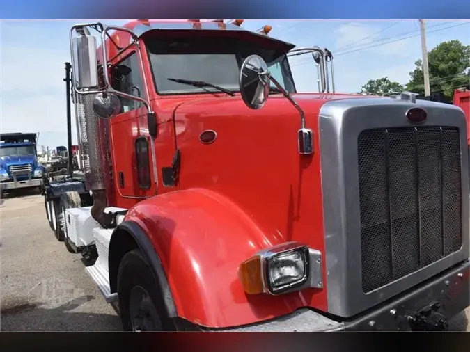 2014 PETERBILT 365