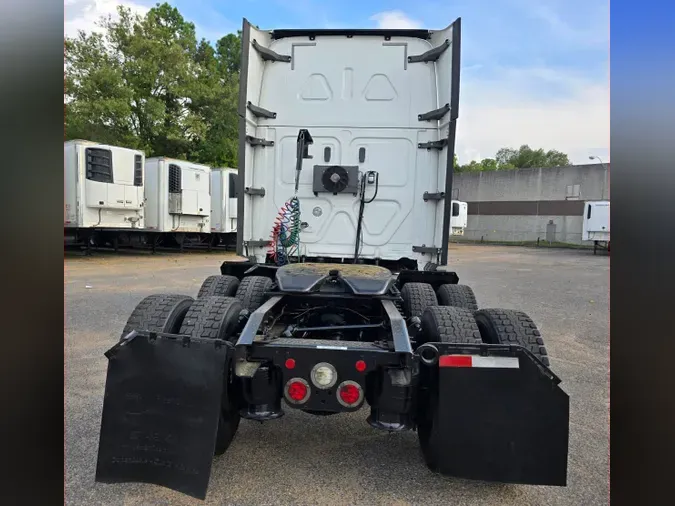 2019 FREIGHTLINER CASCADIA 12552a4feb4b28b59ad6720545070cc0840