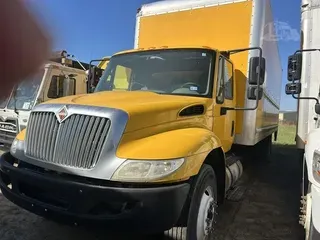 2018 INTERNATIONAL DURASTAR 4300