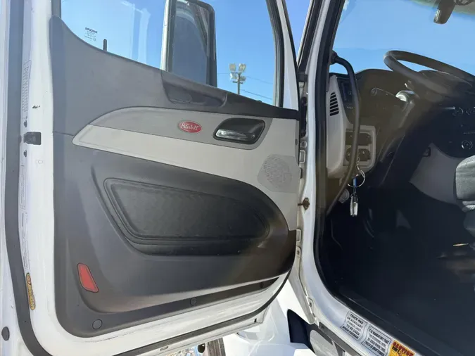 2022 Peterbilt 57952ab1760d993253d2a18ae17dcb56cc7