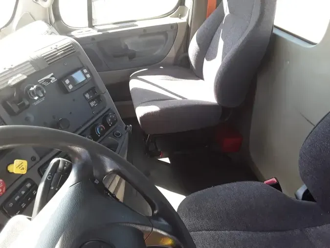 2018 FREIGHTLINER/MERCEDES CASCADIA 125