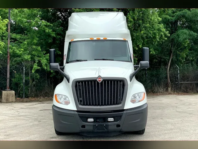 2021 INT LT625 6x4
