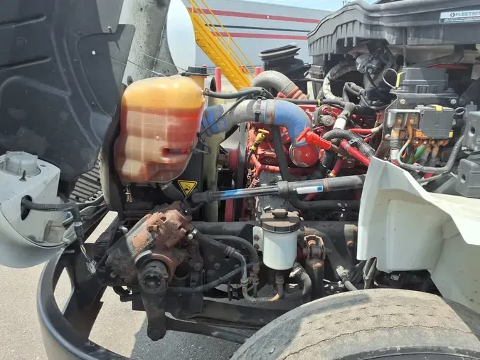 2019 NAVISTAR INTERNATIONAL 4300