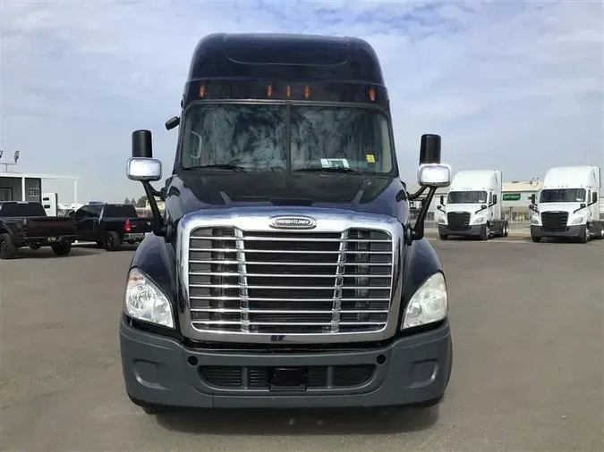 2020 FREIGHTLINER CASCADIA