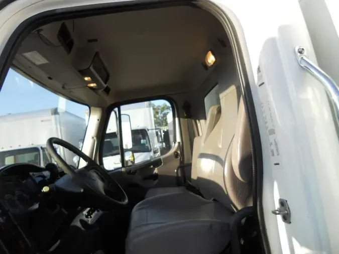 2020 Freightliner Business Class M2 106