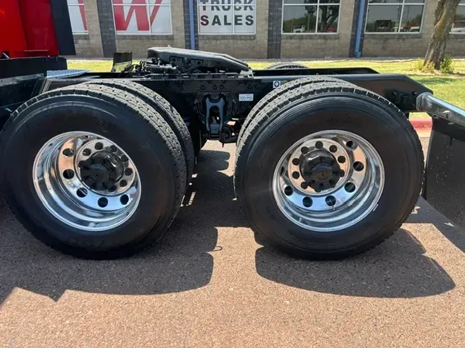 2023 KENWORTH T68052bd1e37dceaccd52a7f7829c79712f8