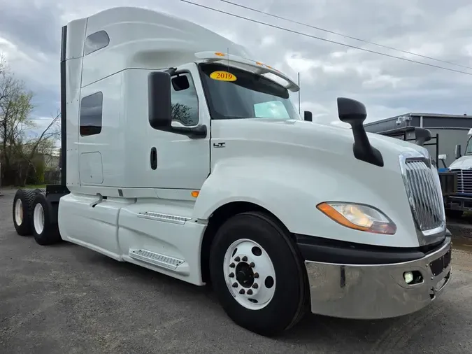 2019 NAVISTAR INTERNATIONAL LT625 SLPR CAB