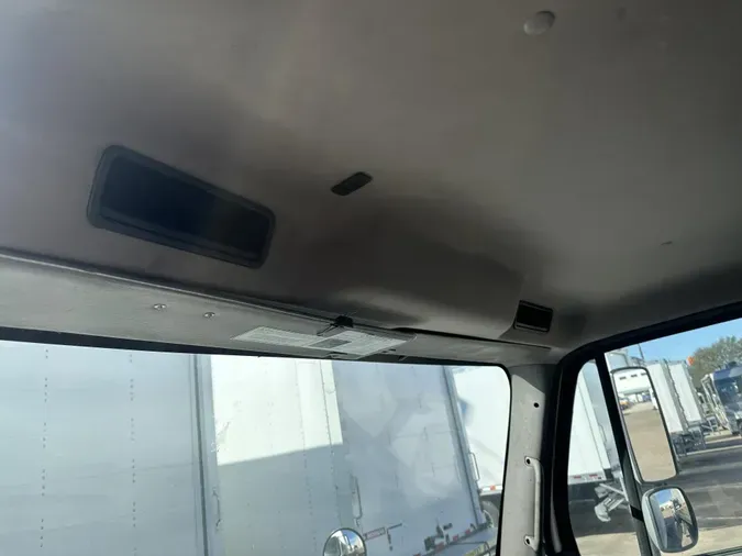 2020 Freightliner Business Class M2 106