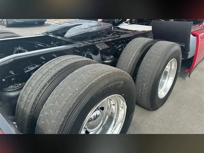 2023 INTERNATIONAL LT