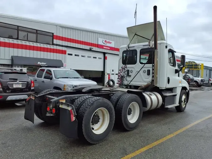 2017 FREIGHTLINER/MERCEDES CASCADIA 12552c4c9e92aa1c52a20587e0578b0c9db