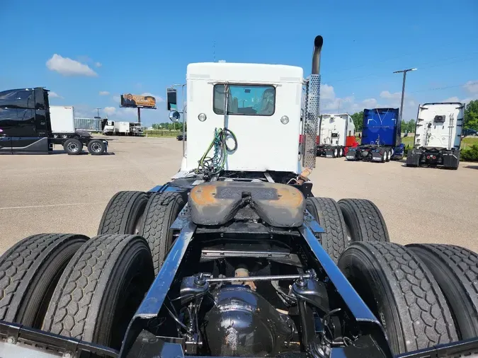 2018 KENWORTH T370