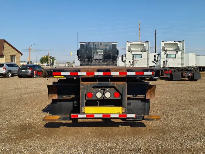 2018 FREIGHTLINER M2 106