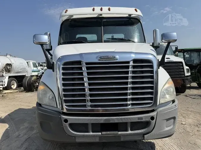 2011 FREIGHTLINER CASCADIA 12552c9b47dcf28de8e56633232d9cbd99a