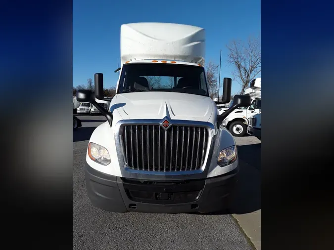 2020 NAVISTAR INTERNATIONAL LT625 DAYCAB T/A