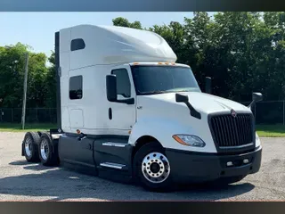 2021 INT LT625 6x4
