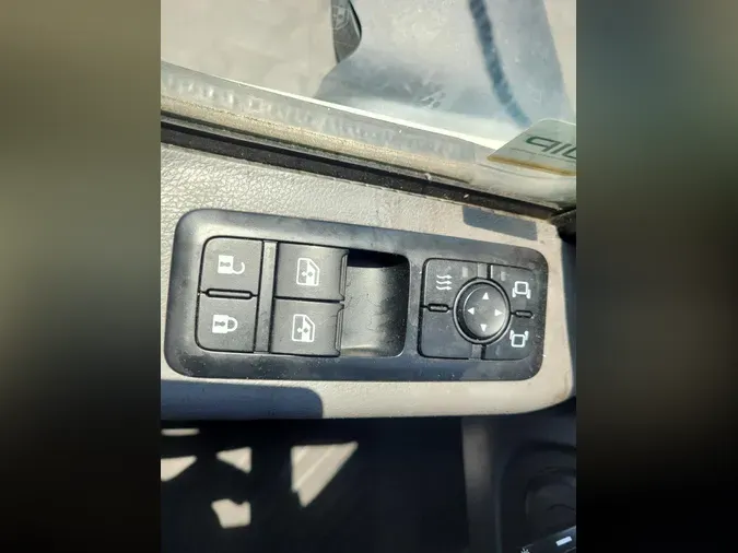 2020 International LT625