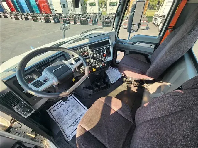 2021 MACK AN64T52cd54709b41b7bee8d0d036aebaf27c